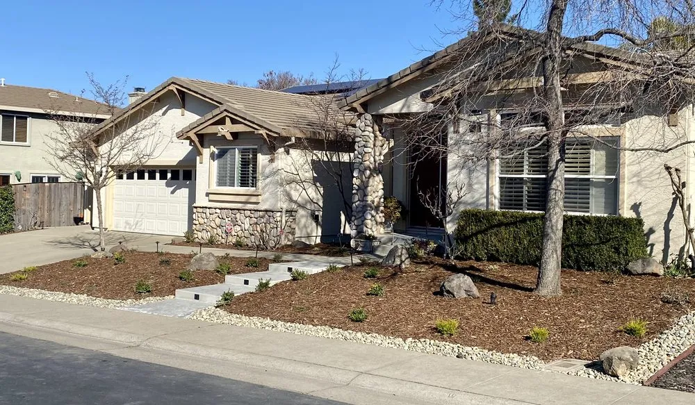 Professional yard cleanup service with custom design across Roseville, CA - Tellez Landscapes