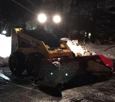 Top-rated lawn care service in Norfolk, MA - Ten Four Landscape & Snow Plowing