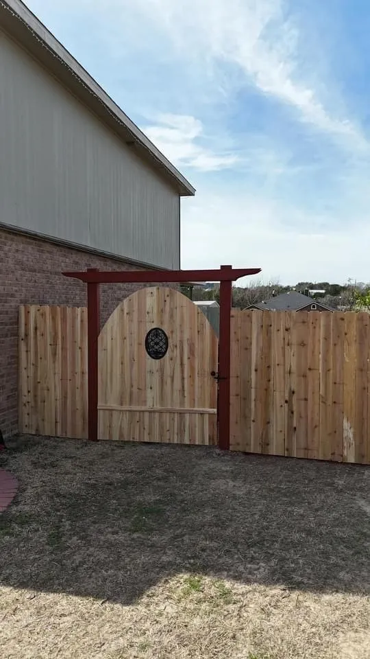 Reliable landscaping services for residential properties across Copperas Cove, TX - Tenas Construction