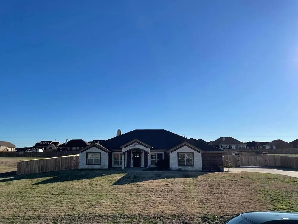 Reliable landscape installation near you in Copperas Cove, TX by Tenas Construction