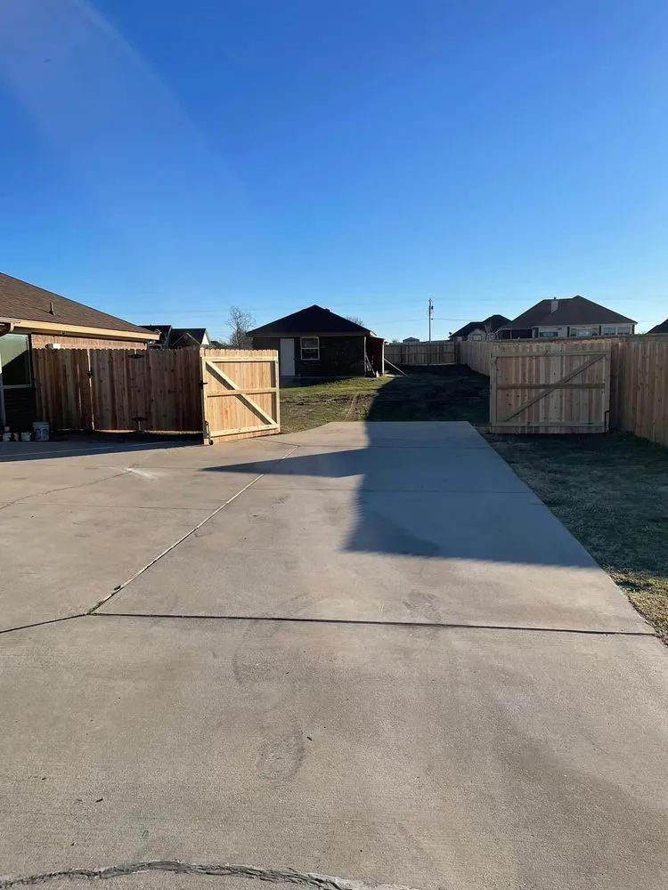 Trusted landscape design with custom design in Copperas Cove, TX by Tenas Construction