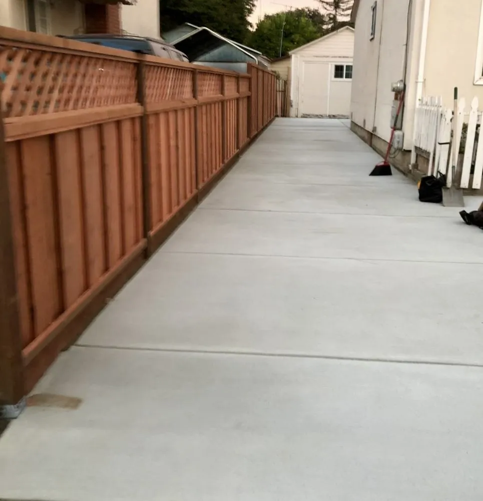 Top-rated lawn care service experts serving Auburn, CA - Tenas Landscape