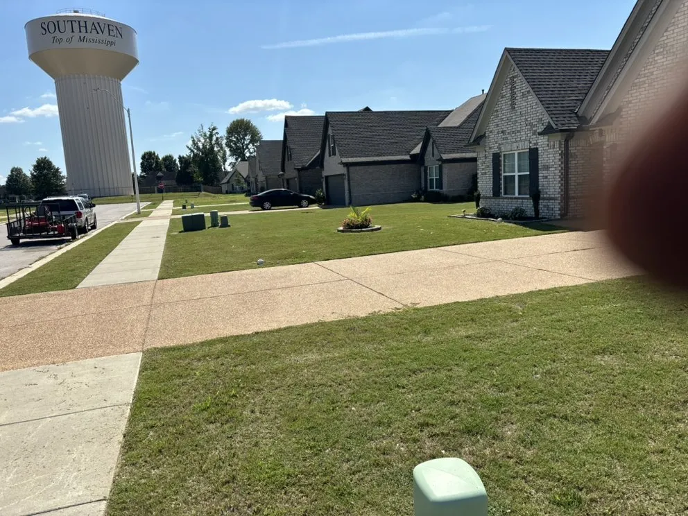 Top-rated landscaping services for beautiful yards in Southaven, MS by Tency J & W Lawn Services