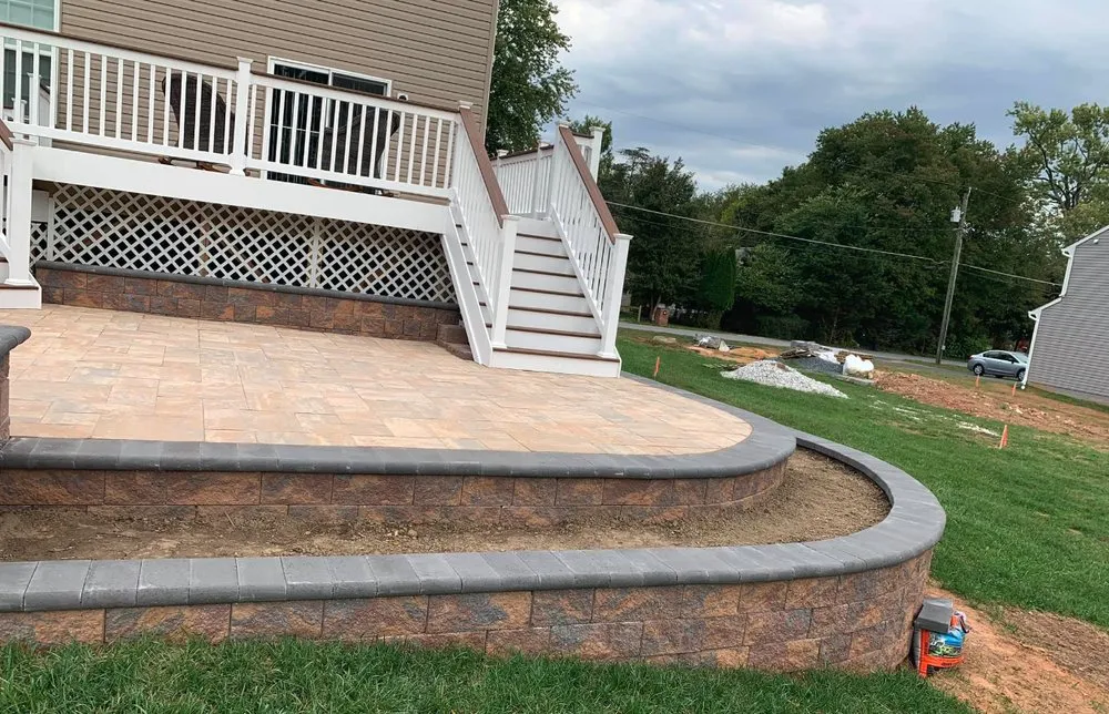 Reliable landscaping services in Baltimore, MD by Tenezaca Landscaping