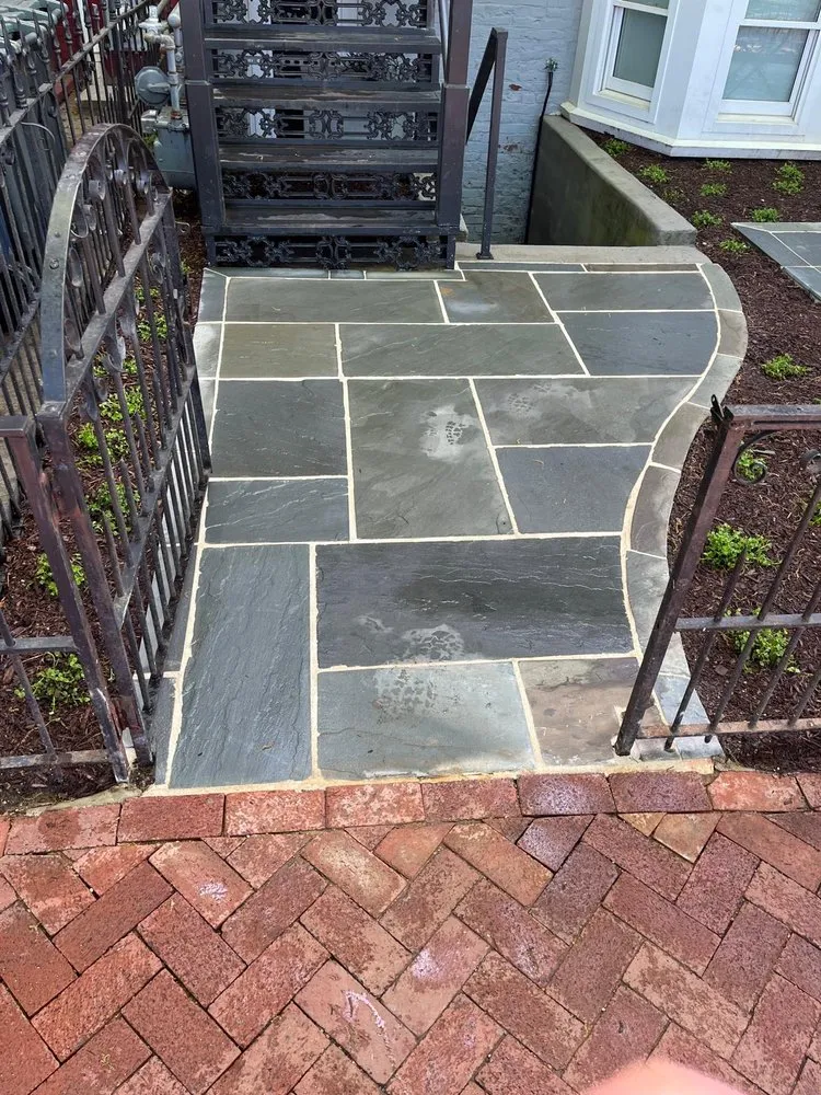 Top-rated lawn mowing service experts serving Washington DC, DC - Tenleytown Lawn & Landscape