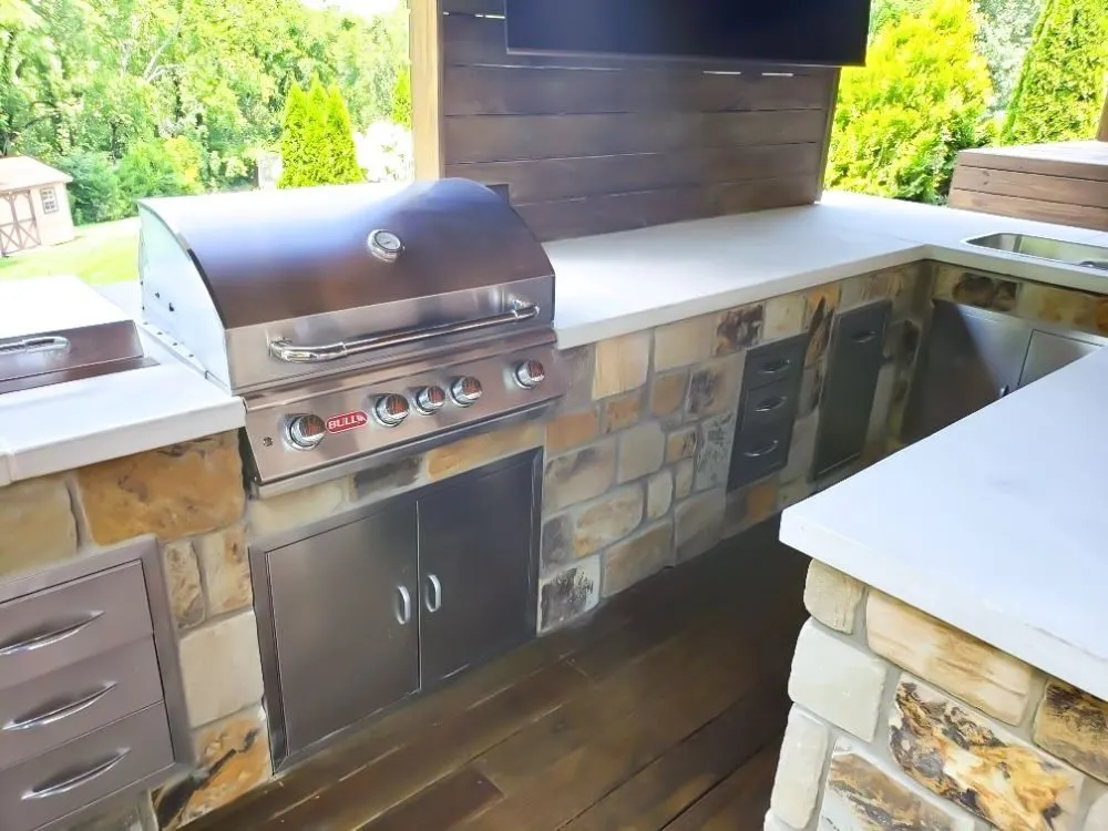 Professional residential landscaping in Franklin, TN by Tennessee Custom Pools