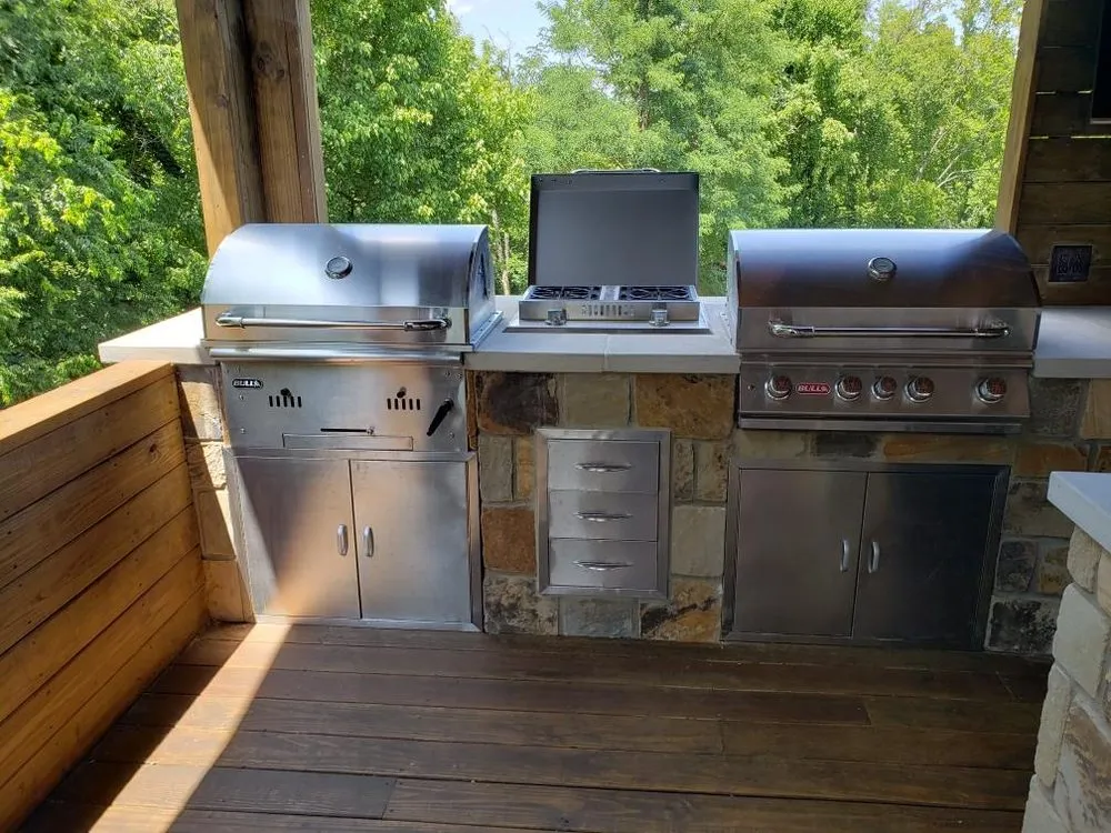 Local lawn mowing service in Nashville, TN - Tennessee Landsculpture