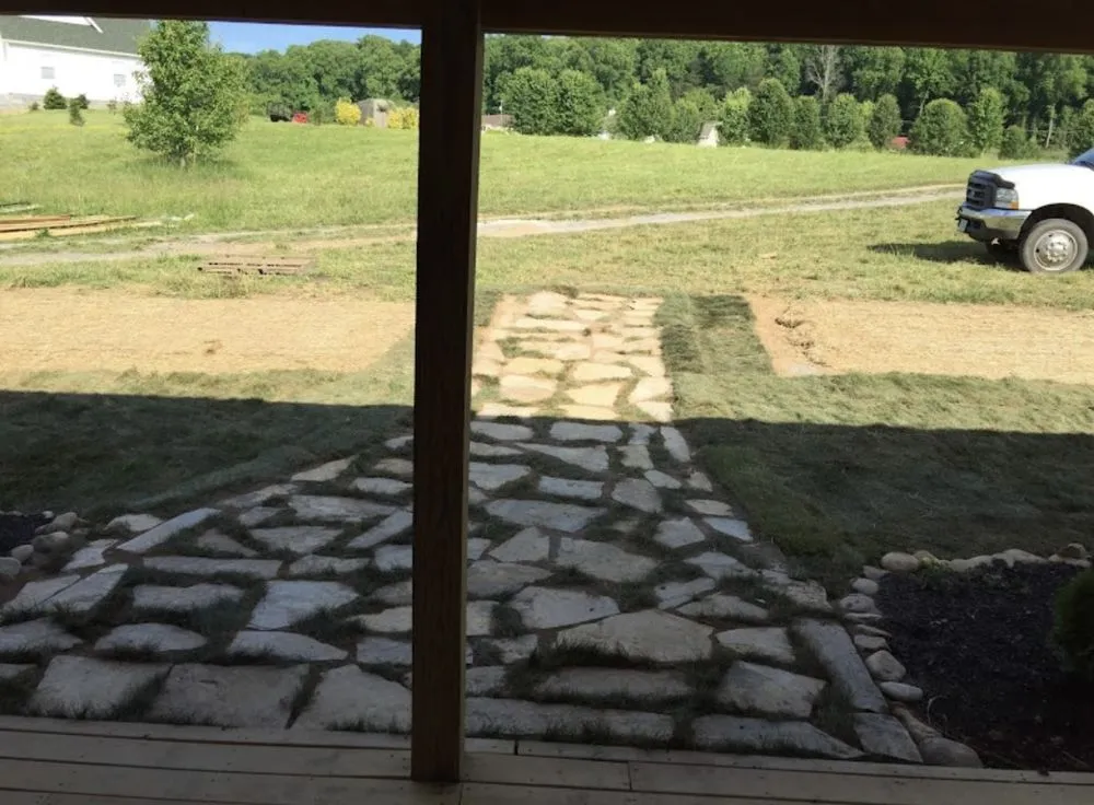 Top-rated yard cleanup service in Oliver Springs, TN by Tennessee Lawn Care & Nursery