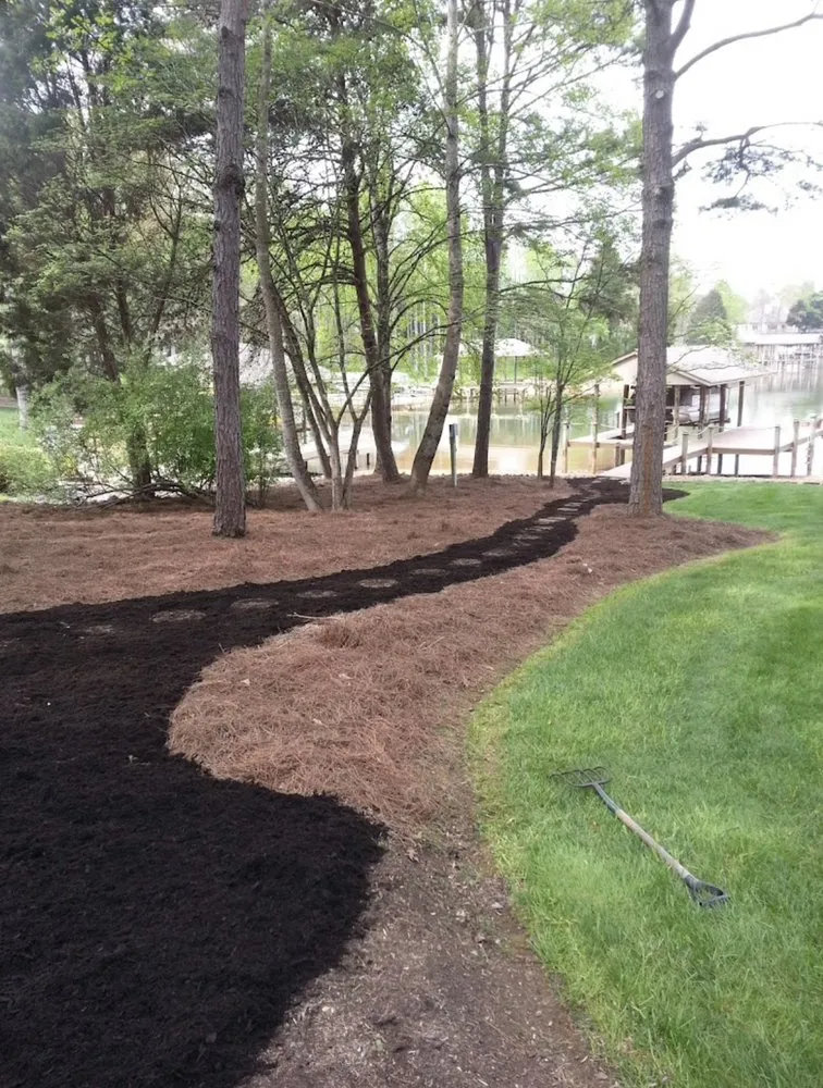 Custom landscape design for homes in Oliver Springs, TN by Tennessee Lawn Care & Nursery