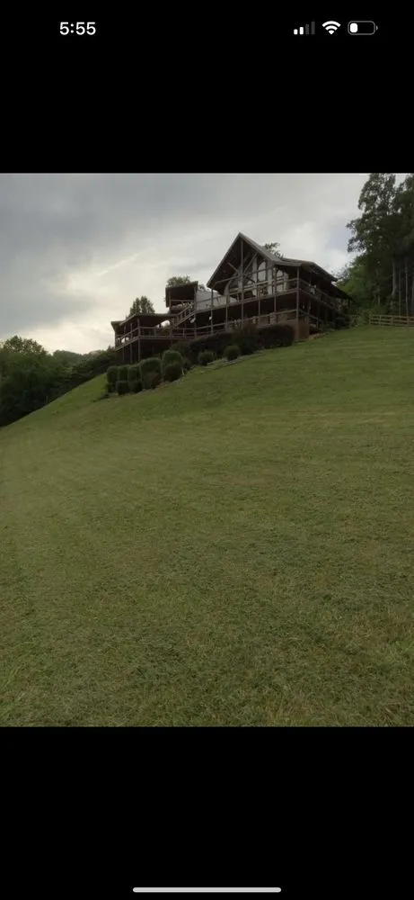 Custom landscape design experts serving Sevierville, TN - Tennessee legends