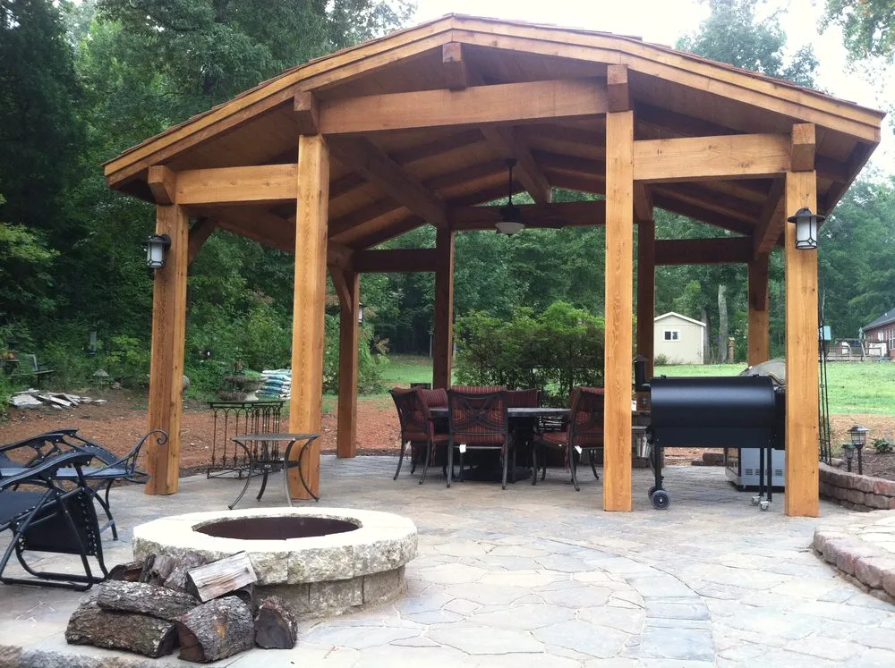 Local landscaping services experts serving Linden, TN - Tennessee Outdoor Innovations