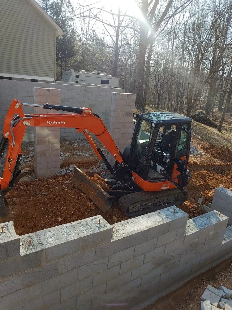 Custom yard maintenance in Estill Springs, TN by Tennessee Property Enhancers