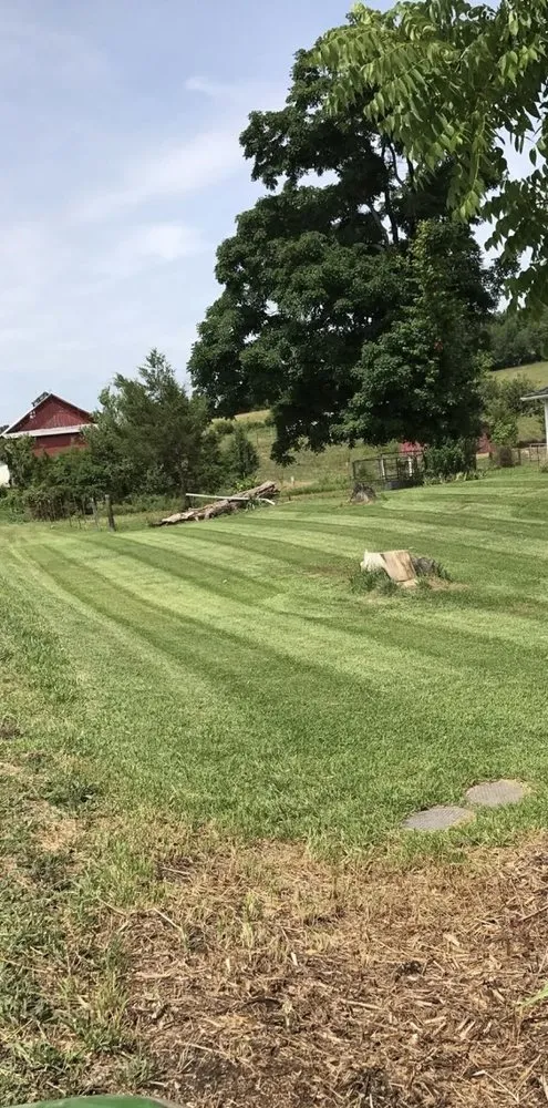 Affordable garden landscaping in Loudon, TN by Tennessee Roots Lawn Care