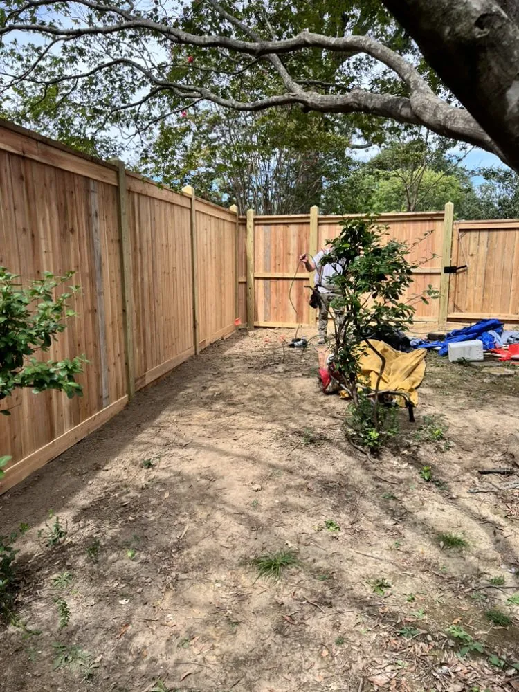 Top-rated lawn care service in Memphis, TN by Tennessee Sharpest Lawns