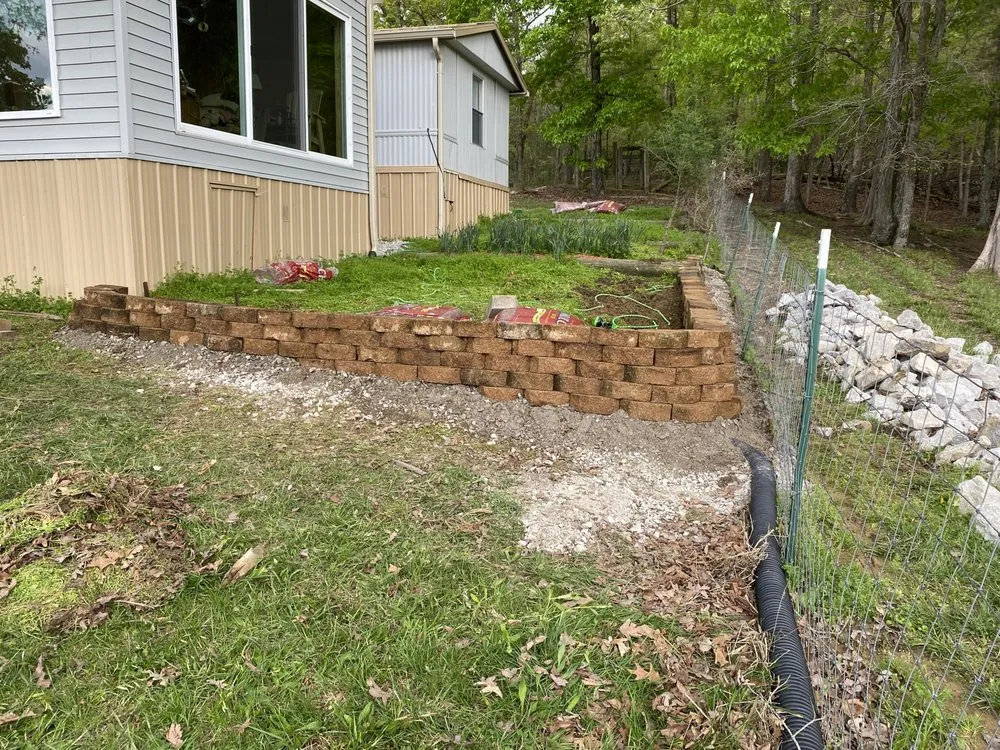 Professional landscaping services in Town Creek, AL by Tennessee Valley Landscapers