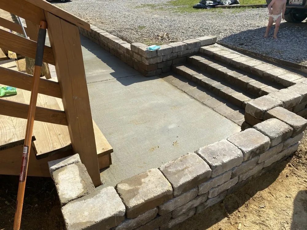 Affordable outdoor landscaping in Town Creek, AL by Tennessee Valley Landscapers