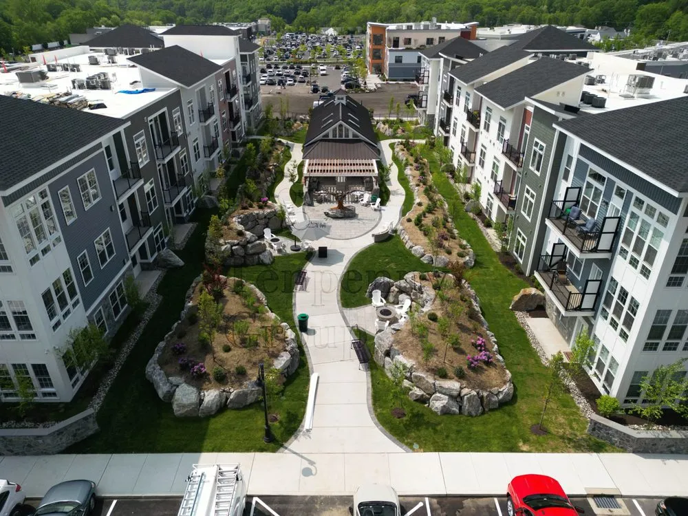 Local lawn care service experts serving Seymour, CT - Tenpenny Group