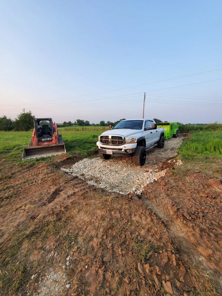 Expert landscape design experts serving New Bloomfield, MO - Te'o Farms Land Management Goin' Samoan