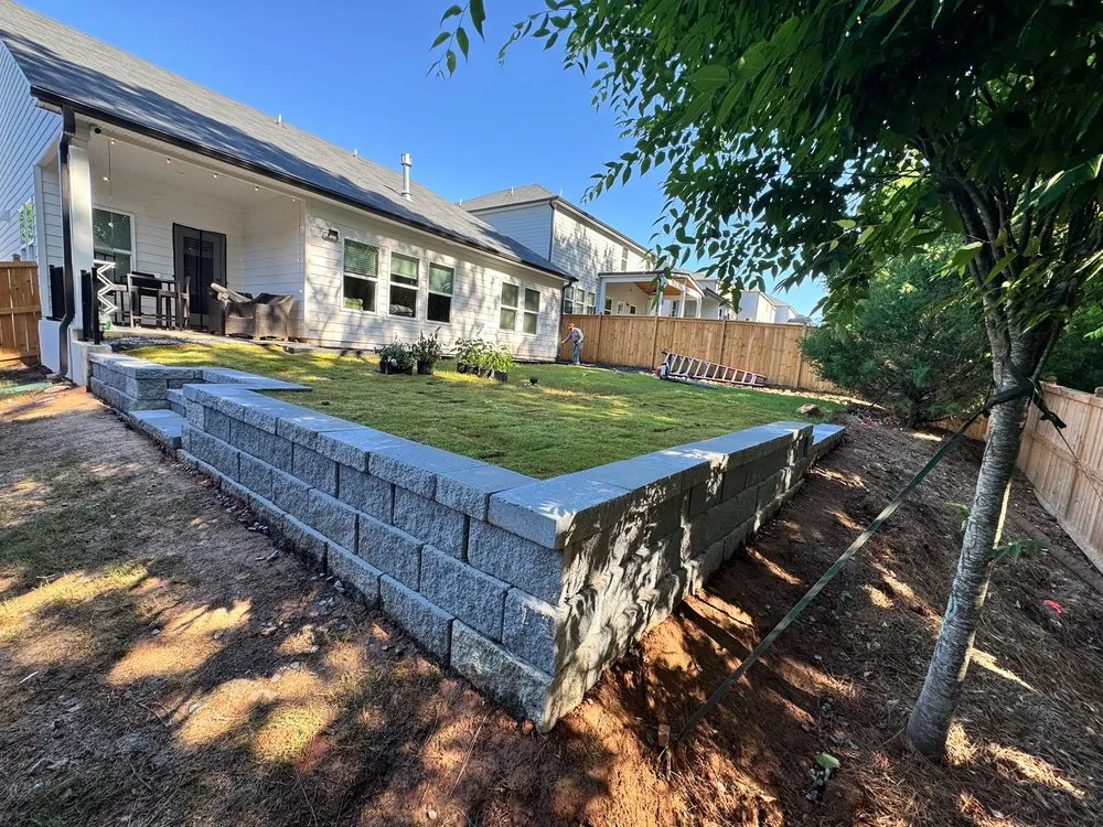 Top-rated yard maintenance experts serving Powder Springs, GA - Teos Landscaping