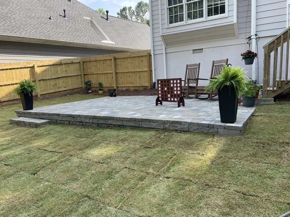 Professional yard maintenance in Powder Springs, GA - Teos Landscaping