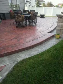 Custom landscaping services in Joliet, IL by Tepas Lawnscape Maintenance & Concrete