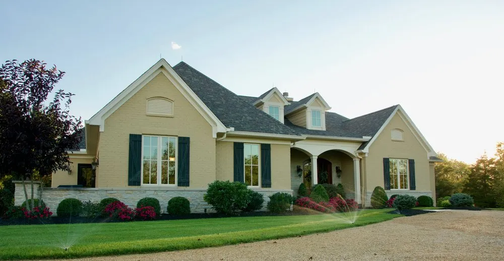 Expert yard cleanup service in Cincinnati, OH by Tepe Landscape & Design Group