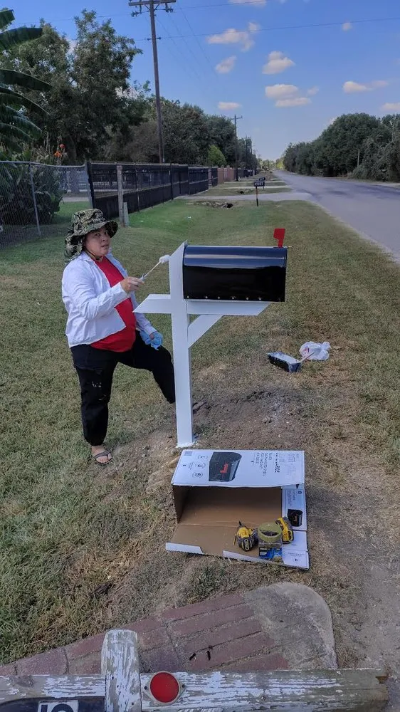 Top-rated residential landscaping in Brookshire, TX - Teran Landscaping and Fence Service