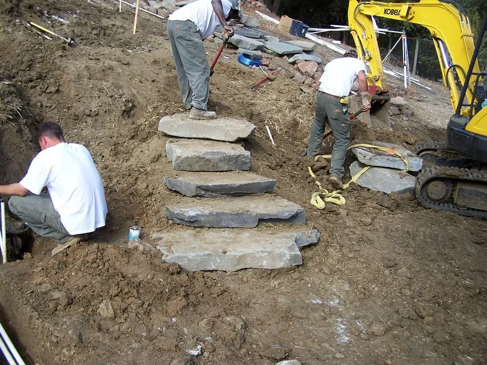 Trusted lawn care service experts serving Santa Cruz, CA - Terra Bella Landscaping