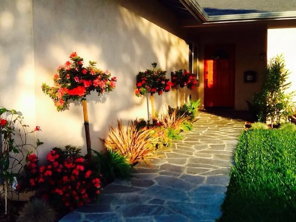 Custom lawn mowing service for outdoor upgrades in Redondo Beach, CA by Terra Culture Designs