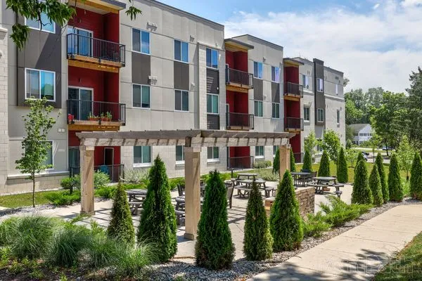 Terra Lawn, Snow & Landscape Logo