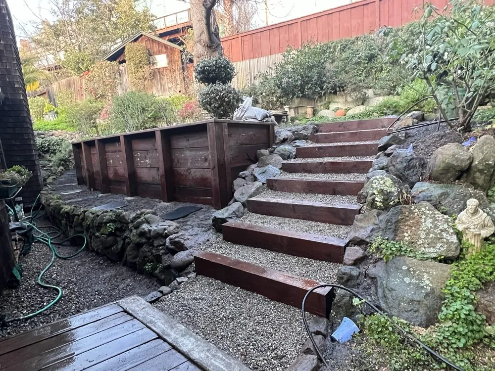 Professional lawn care service experts serving Richmond, CA - Terracali Landworks