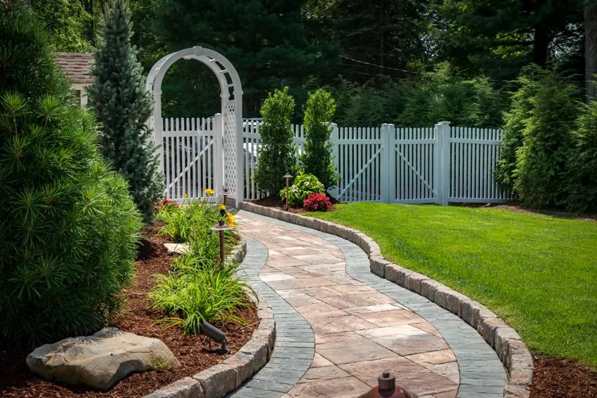 Professional lawn mowing service in Oakland, NJ - Terracare Landscaping