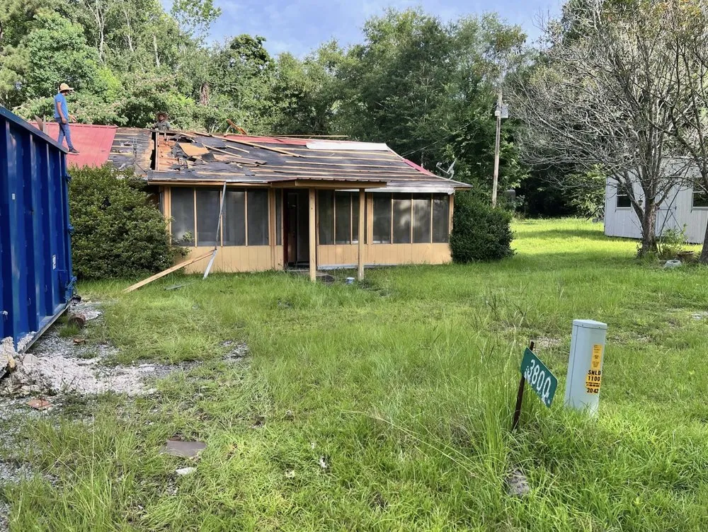 Custom lawn mowing service in Collins, MS - Terraform