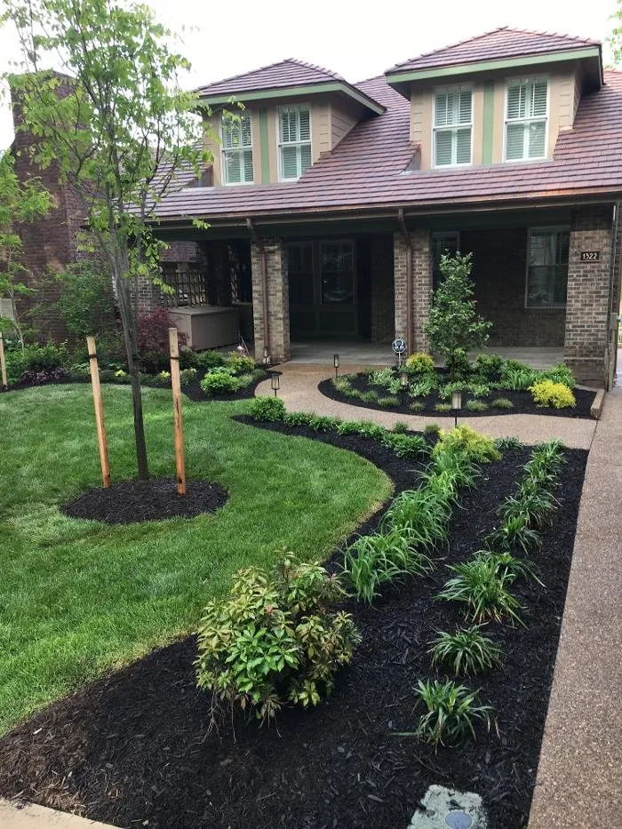 Professional lawn care service in Pittsburgh, PA - TerraGreen Landscapes
