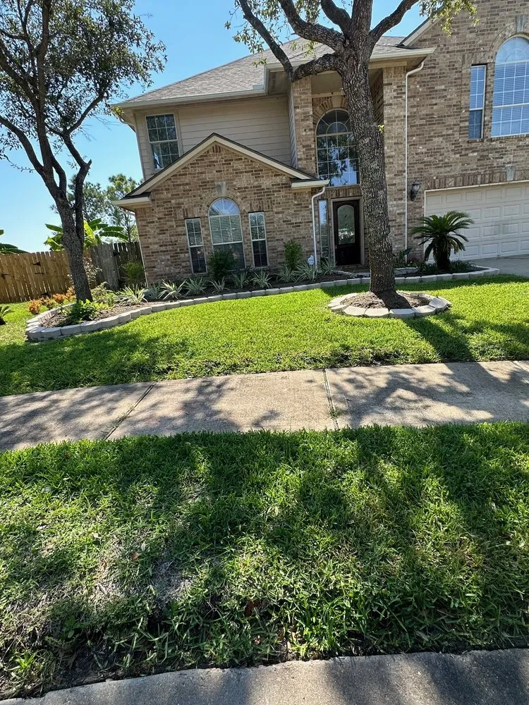 Professional lawn care service for homes across Rosharon, TX - Terrain Brains Landscape