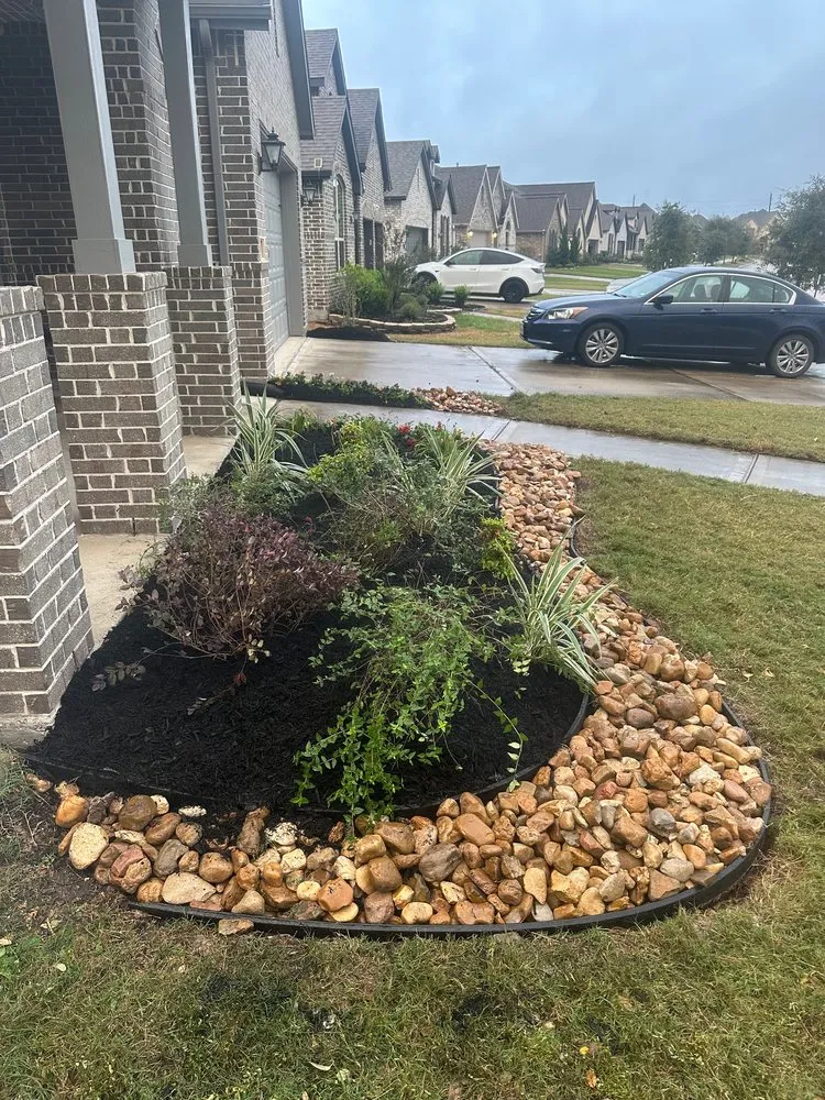 Reliable landscape installation for residential properties across Rosharon, TX - Terrain Brains Landscape