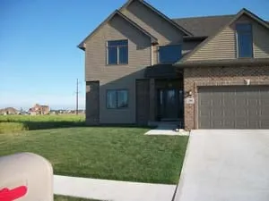 Top-rated outdoor landscaping in Manhattan, IL - Terrain