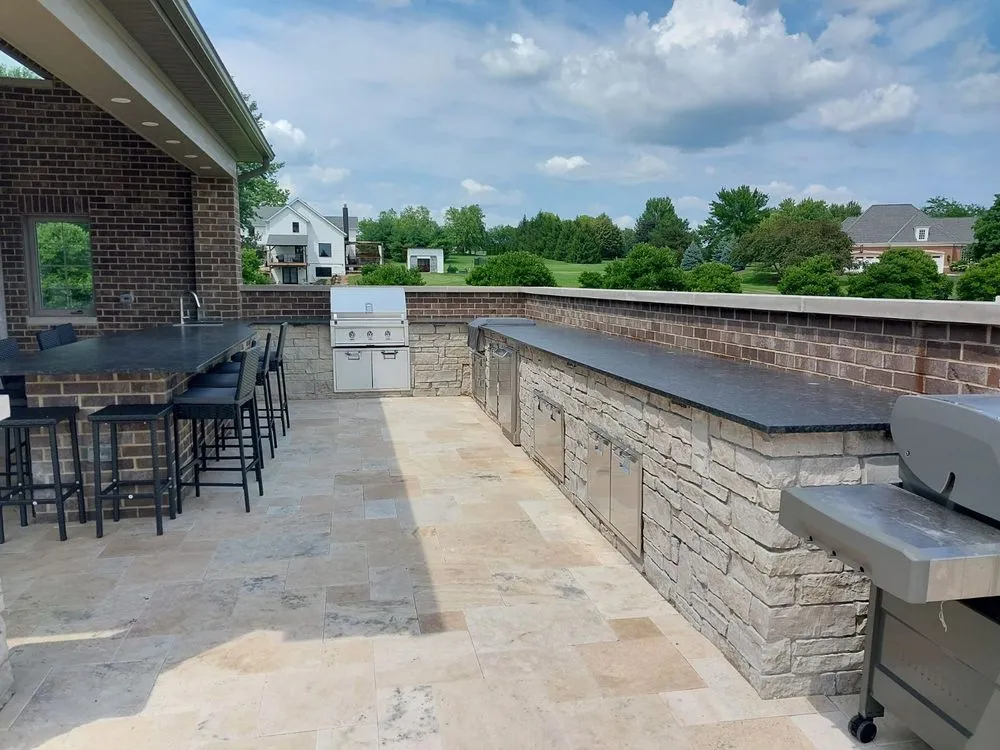 Top-rated lawn mowing service in Manhattan, IL by Terrain