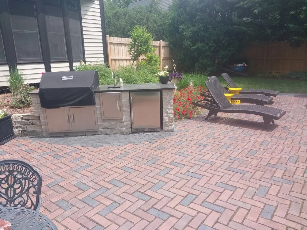 Professional landscape design for homes across Manhattan, IL - Terrain