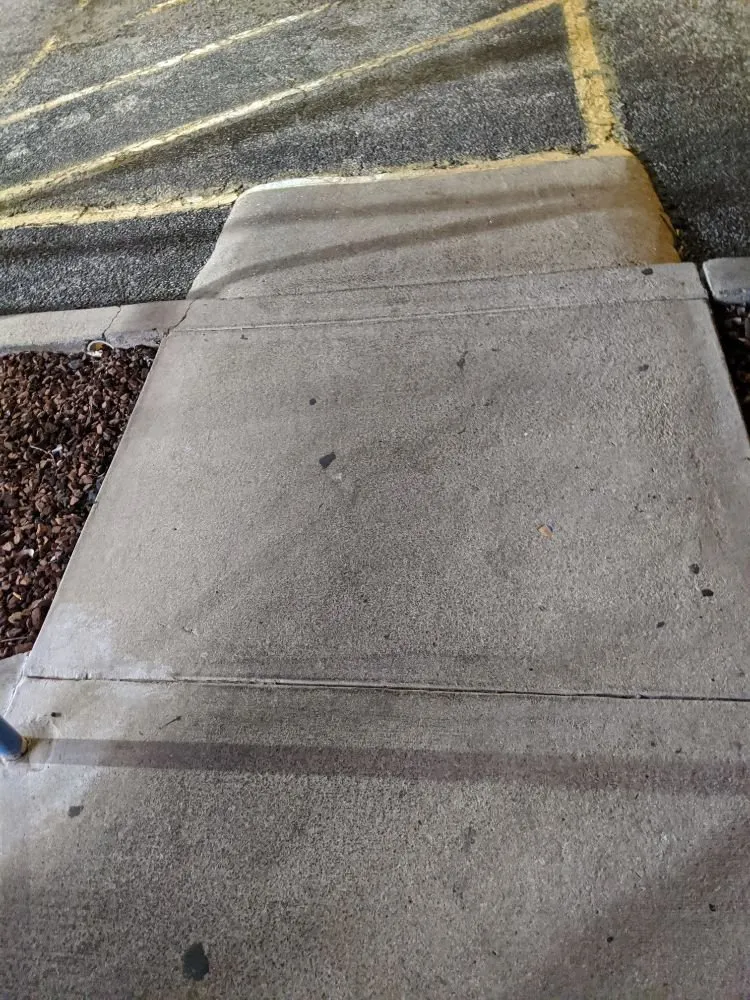 Expert lawn mowing service experts serving San Antonio, TX - Terrances Lawncare