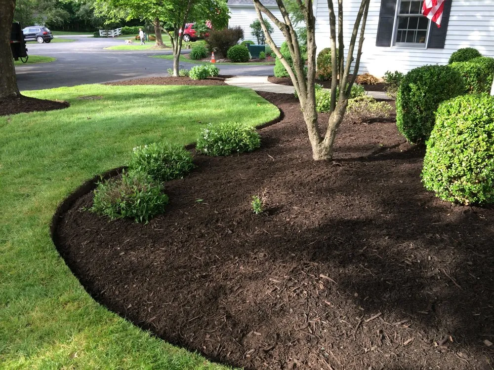 Custom yard maintenance for homes in Chagrin Falls, OH by Terrascapes Lawn Services