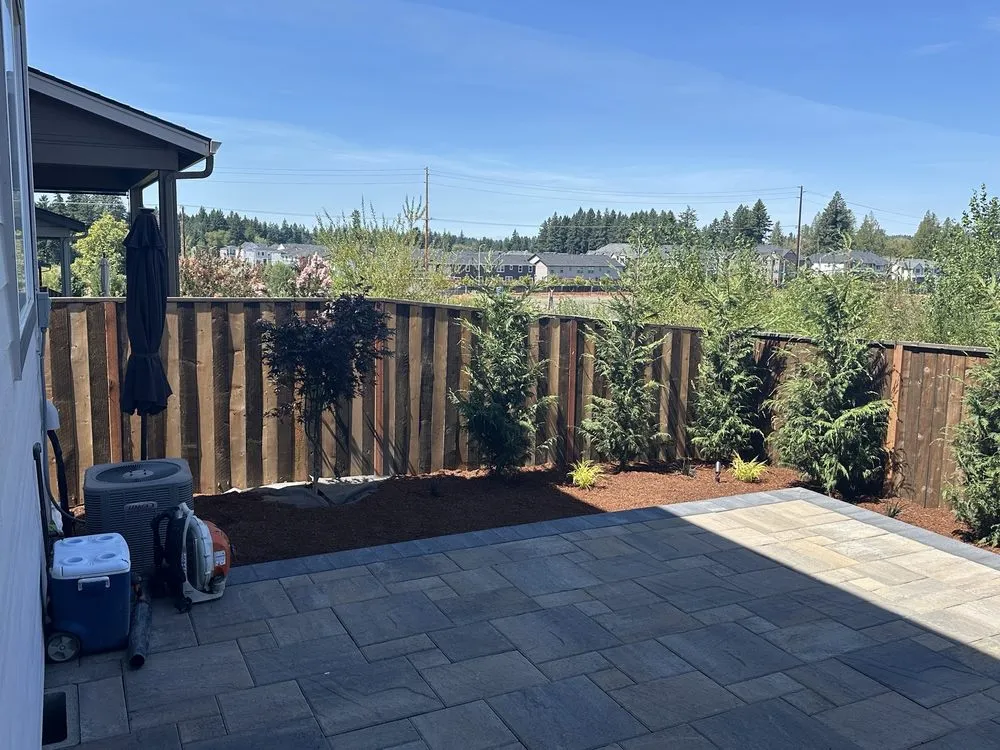 Professional yard maintenance experts serving Newberg, OR - Terrascapes