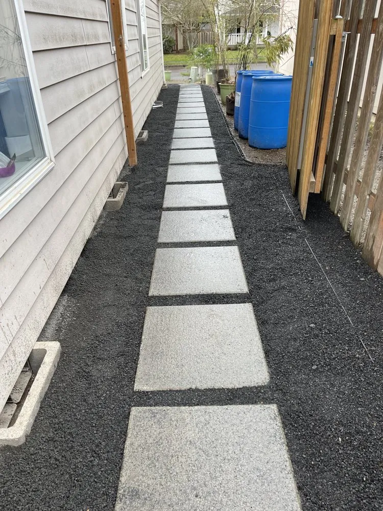 Custom yard cleanup service for beautiful yards across Newberg, OR - Terrascapes