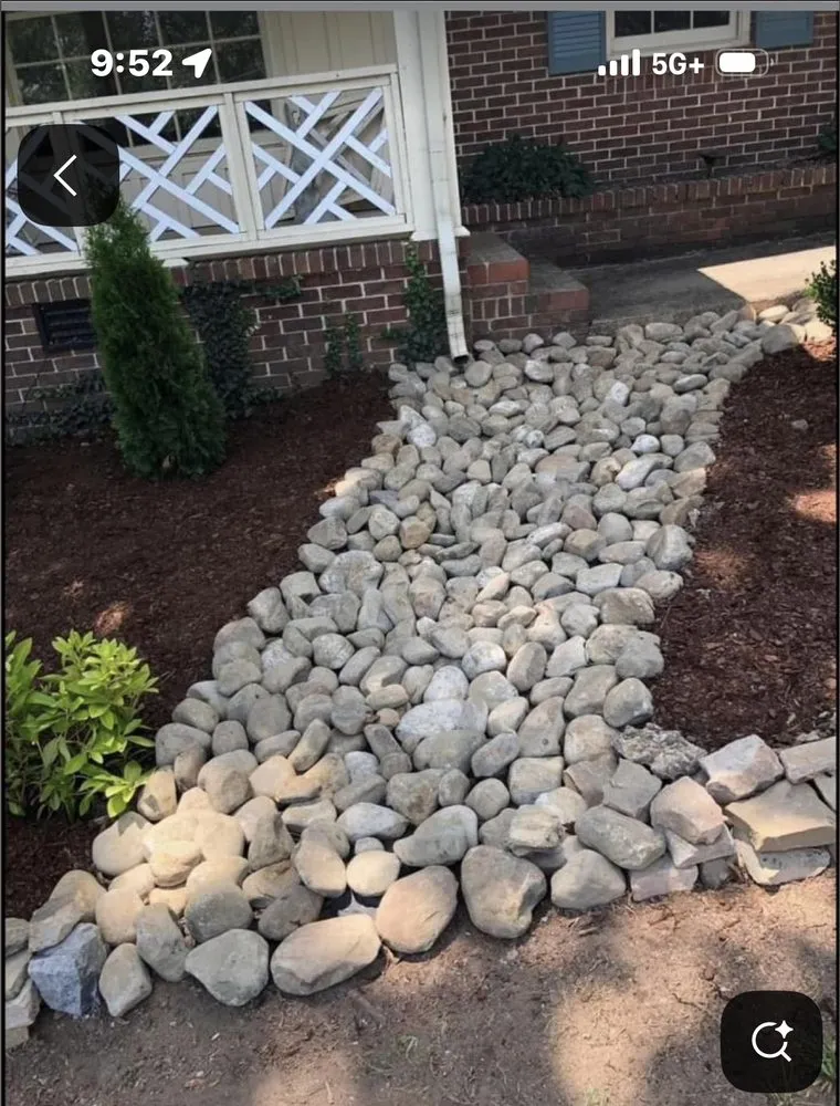 Professional lawn care service for homes in Houston, TX by TerraScapes Services