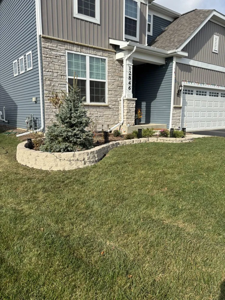Local residential landscaping in Plainfield, IL by TerraVista Landscaping