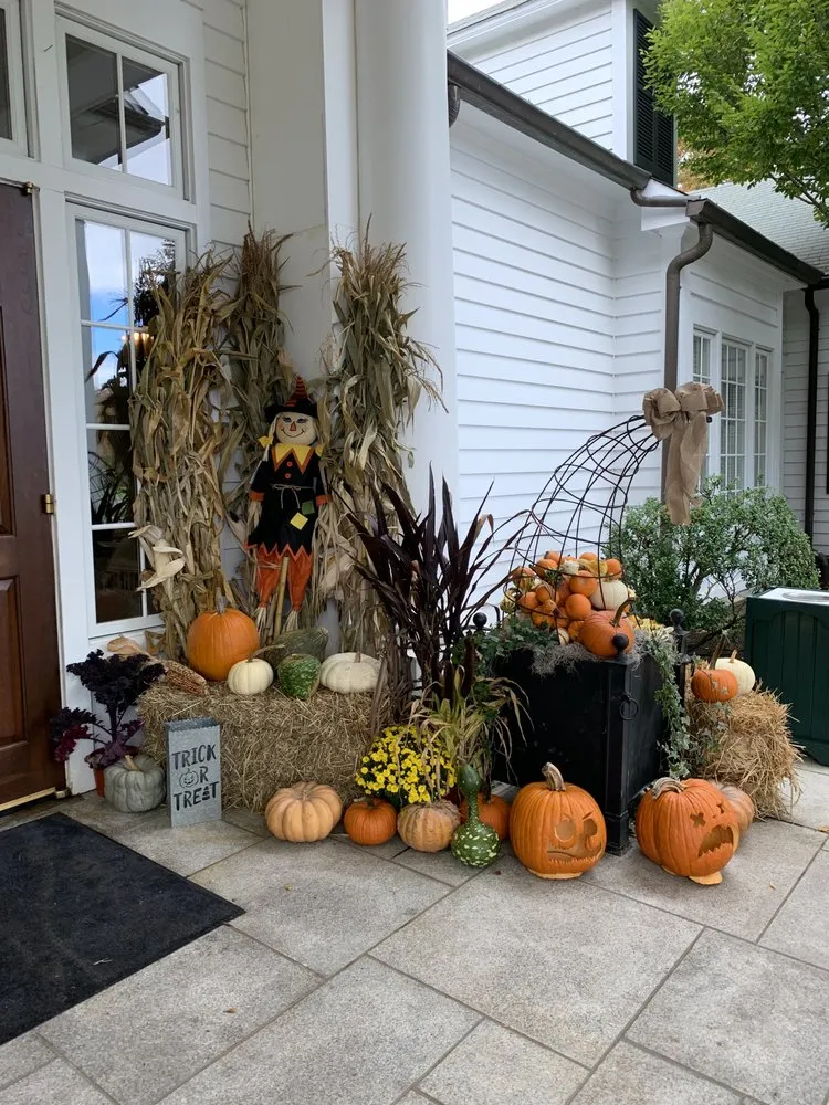 Custom landscape installation with custom design in Garden City, ID by Terravita Landscape & Gardening