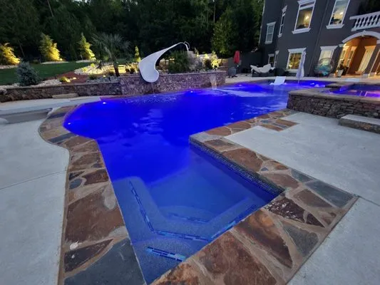 Terrells Pools & Spas Logo