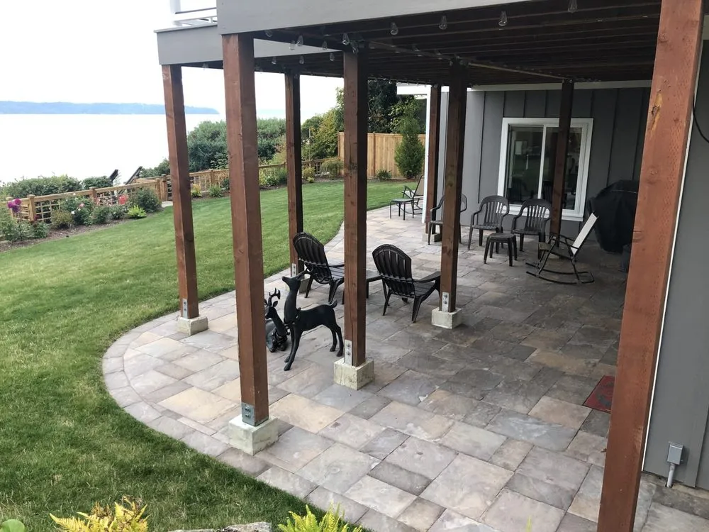 Affordable landscape installation for year-round maintenance in Seattle, WA by Terreworks