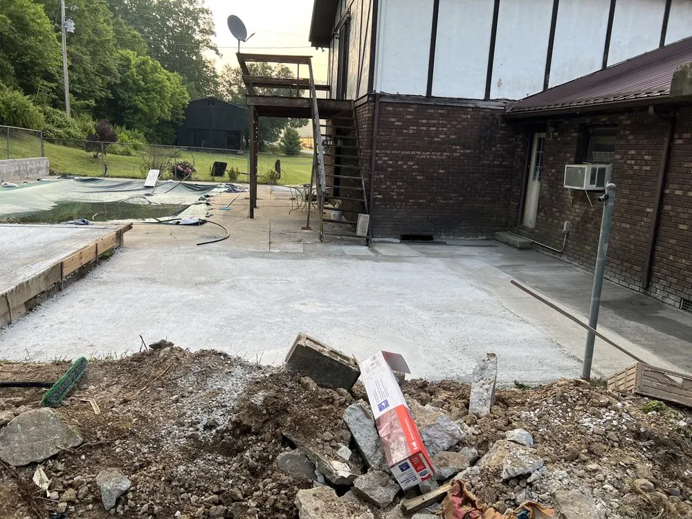 Professional lawn mowing service in Richmond, KY by Terry lawn care