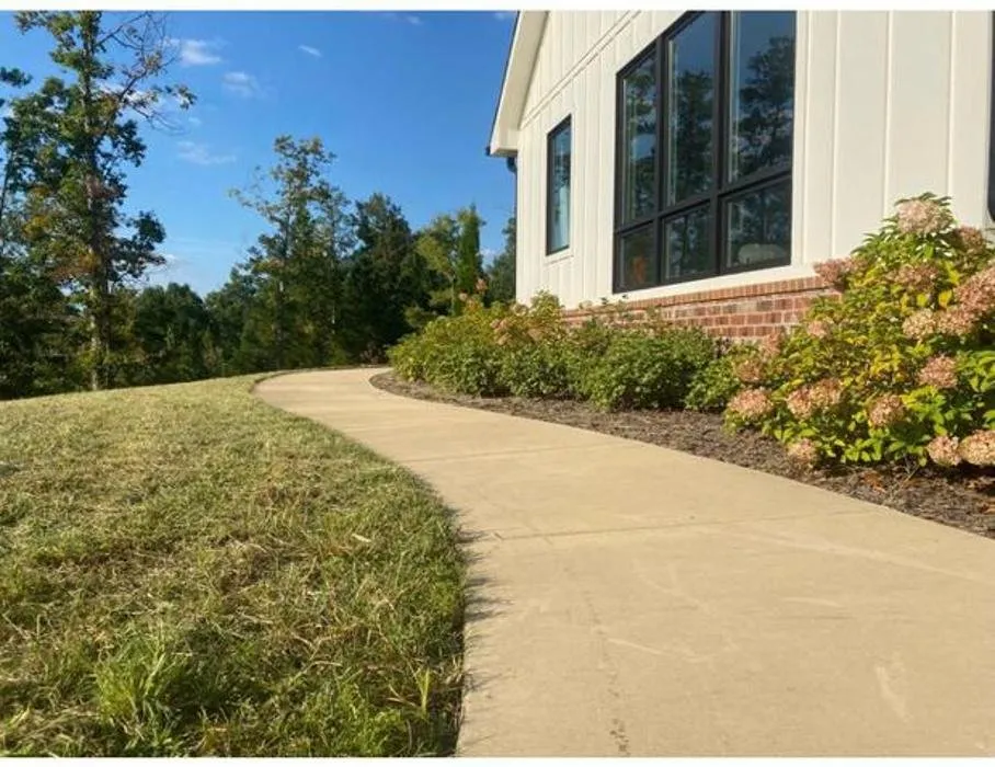 Expert residential landscaping in Decatur, AL by Terry's Lawn Care